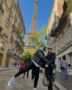 Manuel Alfonso Andrade Oropeza Instagram - ❤️🇫🇷🍾👸🏼