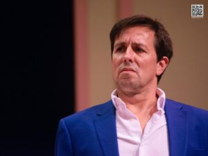 Manuel Marques Instagram - E assim estreámos “CENAS QUE ACONTECEM” ( versão portugesa comédia francesa “Drôle de Genre” de Jade-Rose Paker ) com sala esgotada toda a semana.  Na quinta-feira voltamos ao Auditório dos Oceanos do Casino Lisboa. 
Venham ver o que está para acontecer ❓❓❓❓💣💥

📷 @artepertinace