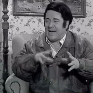Manuel Marques Instagram - Parabéns RTP. 67 anos de vida é obra. Já passei por isso e não achei nada mau. #sousaveloso #meninadaradio #antoniosilva