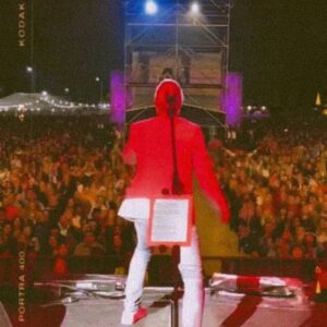 Manuel Wirzt Instagram - ¡Inolvidable! Gracias por esta noche @festivaldelaavicultura, en especial a la gente de Santa María de Punilla y toda la provincia Córdoba. 

¡Espero nos veamos pronto! 🥳❤️

@santamariadepunilla | @albertolucasprod