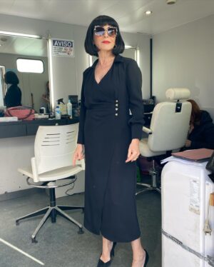 Manuela Couto Instagram - Despedi-me ontem da Luísa Cordeiro, mulher misteriosa , religiosa, obcecada, emocionalmente instável . Fui andando atrás dela , a ajustar-me às suas palavras e foi um trabalho que me deu muito prazer!  Na @sptelevisao , encontro o espaço , a atenção , a amizade para experimentar o que quero, como quero , sempre apoiada pelas pessoas mais extraordinárias! Aos meus queridos colegas agradeço toda a disponibilidade e ternura, sobretudo aos meus “filhos” @martiinha.ferreira e @otomasalves ♥️ 
Obrigada , @daniel__oliveira e @sicoficial por mais esta confiança no meu trabalho ! Meu querido @mac3costa , gosto tanto de ti, admiro-te tanto! Obrigada por tudo, és o meu herói!!!!🥰 @terceira_acores , foi um prazer!!! @teresamiguelamaral_agency @sicnovelasoficial