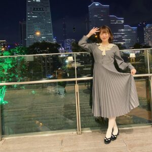 Maon Kurosaki Instagram - GOOD MORNING!
.
一昨日はFCイベントでした
.
久しぶりのイベントということで歌を歌ったり
トークしたりゲームしたりわいわい過ごしました
.
キラキラなレストランでした
.
なんだかんだ4時間くらい？のボリュームで楽しかったなぁ
.
また来年もやりたい！
.
そして昨日は
.
RESPECT FOR GEEKS vol.3というライブに
.
出演させていただきました
.
超楽しかったー！素晴らしい熱狂
.
みんなみんな最高でした
.
アニソンっていいなぁ
.
改めてそう思わせてくれた皆さん本当にありがとうございました
.
2日間全然違うわたしでしたがまた今日から別のわたしになります
.
1月から始まる音楽劇「李香蘭-花と華-」の稽古開始です
.
精一杯努めます！
#クロサキファミリア
#ファンクラブ
#R4G
#RESPECTFORGEEKS
#李香蘭