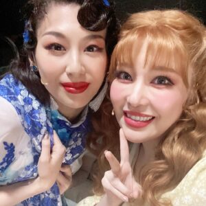 Maon Kurosaki Instagram - 音楽劇『李香蘭-花と華-』
.
リュバチカとしての役目を終えました
.
リュバチカを探し続けた日々はとても有意義でした
.
カンパニーの皆さんが大好きです
.
またどこかでお会い出来ますように
.
応援してくださった皆様ありがとうございました
.
リューバ・モノソファ・グリーネッツ
.
リュバチカ役
.
黒崎真音　
#音楽劇李香蘭