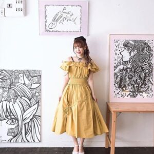 Maon Kurosaki Instagram - GOOD AFTERNOON!
.
今年の個展
.
3年前の個展
#個展
#gallery
#art
#artwork
#artist
#絵
#maonkurosaki
#イラストレーター
#illast
#illustration
#drowing