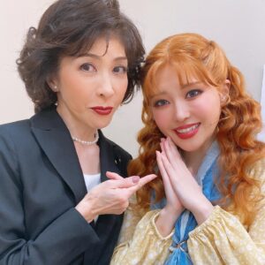 Maon Kurosaki Instagram - 音楽劇『李香蘭-花と華-』
.
リュバチカとしての役目を終えました
.
リュバチカを探し続けた日々はとても有意義でした
.
カンパニーの皆さんが大好きです
.
またどこかでお会い出来ますように
.
応援してくださった皆様ありがとうございました
.
リューバ・モノソファ・グリーネッツ
.
リュバチカ役
.
黒崎真音　
#音楽劇李香蘭