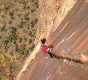 Marc-André Leclerc Instagram - 'The Silverback', Zion. With @bretteharrington 👍#arcteryx #dmmclimbing #maximropes