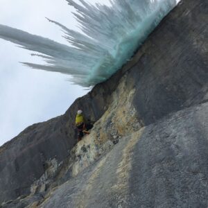 Marc-André Leclerc Instagram - Good day up the icefields parkway with @tom__livingstone . Stoked to be pulling on tools again! #dmmclimbing #arcteryx