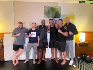 Marc Diakiese Instagram - My squad’s in the house, ready to take home another win #InShaAllah 🥇☠️📈💯