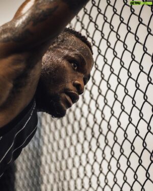 Marc Diakiese Instagram - Me vs me ☠️📈💯

@allbirch_mma_creations 📸