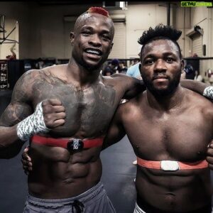 Marc Diakiese Instagram - Appreciate you all for the help 🙏🏿

That’s my camp done for the fight 
Thank you @eric_xcmma and to all the coaches for welcoming us at the gym.

Thank you coach @selmanberisha for making it all happen ❤️

@cloud_city_vista 📸