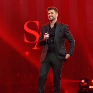 Marc Dupré Instagram - Un p’tit souvenir du show hier soir!
 
C’était quoi votre moment préféré? ✨#NationStarAc
 
Photo 📸 @bertexertier