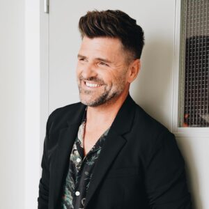 Marc Dupré Instagram - ⏰ Pour les intéressés, demain matin, 9h30, je serai en entrevue à @salutbonjourofficiel. 
 
Photo 📸 @bertexertier