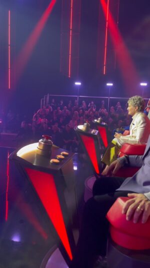 Marc Dupré Instagram - Mon ami @mariopelchat est toujours  partant pour un petit moment de fun entre les pauses 🔥🧡