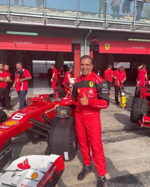 Marc Gené Instagram - #finalimondialiferrari en @autodromoimola con la F2012 @ferrariraces #F1Clienti