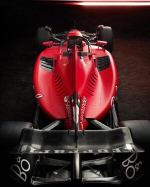 Marc Gené Instagram - Bellissima ❤️@scuderiaferrari 🏎️🏎️