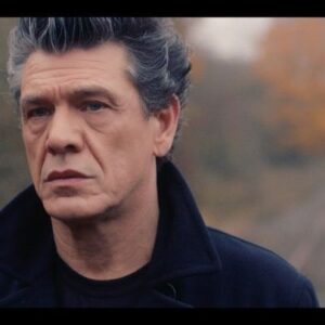 Marc Lavoine Instagram - Découvrez le clip du single « Le train », avec la participation de Virginie Ledoyen, réalisé par Sidney Caron et @jeremielip.

Nouvel album le 14 janvier.

🎬 Lien du clip dans le bio.