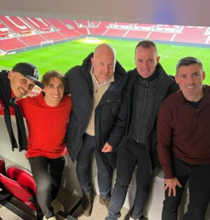 Marc Muniesa Instagram - Happy to be back and to see a lot of old good friends❤️🤍 Thank you for making it happen @premmanagement 🙌🏼