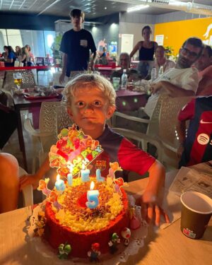 Marc Muniesa Instagram - Happy birthday Biel!! T’estimem molt preciós❤️🎉🎊