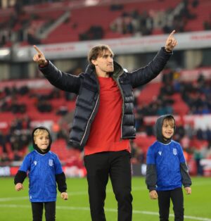 Marc Muniesa Instagram - Happy to be back and to see a lot of old good friends❤️🤍 Thank you for making it happen @premmanagement 🙌🏼