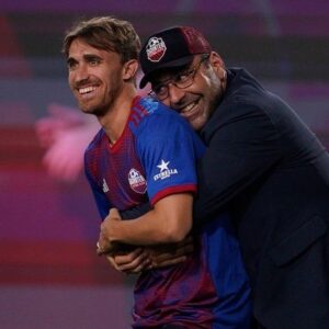 Marc Muniesa Instagram - Dia Jijante ⚽️❤️ @jijantesfc