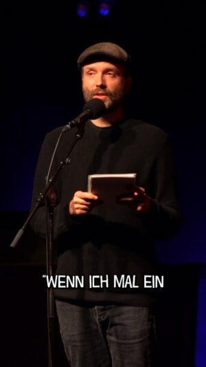 Marc-Uwe Kling Instagram - Wer das Känguru vermisst, dem kann ich meine Berliner oder Potsdamer Lesebühne empfehlen, denn da taucht es immer mal auf. Morgen (3.7.) ist wieder Potsdam dran. Übrigens: Es gibt neuerdings auch einen Ticket-Vorverkauf. (Ticket-Link in Bio.)
#Kaenguru #MarcUweKling #Lesebuehne