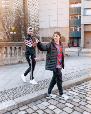 Marcel Althaus Instagram - GGs @visca96barca 📸 @sonnyloops