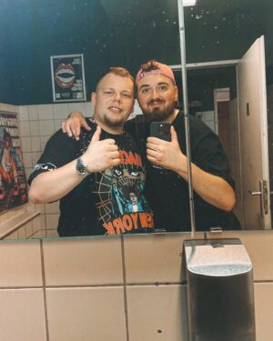 Marcel Althaus Instagram - Hätte mir jemand 2016 gesagt, dass @tanzverbotrl und ich uns mal so gut verstehen würden, ich hätte es niemals geglaubt.😂💥