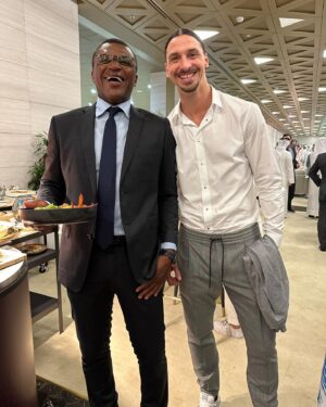 Marcel Desailly Instagram - #friend from @acmilan  what's else @iamzlatanibrahimovic  #talent #inteligence #leader #italie