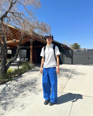 Marcel Ruiz Instagram - if anyone finds my glasses pls lmk 🏜️