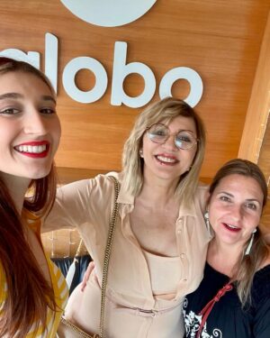 Marcela Citterio Instagram - Desde el primer momento, nos sentimos increíblemente bienvenidas. La calidez y el profesionalismo de @globoplay nos hicieron sentir como en casa. 

Gracias @leylaformoso ✨

@theorlandobooks