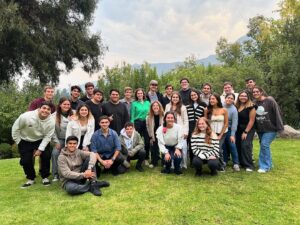 Marcela Cubillos Instagram - Que alegría reunirse con jóvenes universitarios comprometidos con Chile
Gracias @movimientogremialuc por la invitación
Cuenten siempre conmigo!