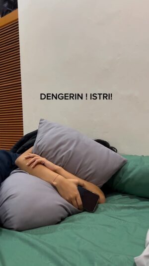 Marcell Darwin Instagram - Tuhh dengerin kata istri !!!