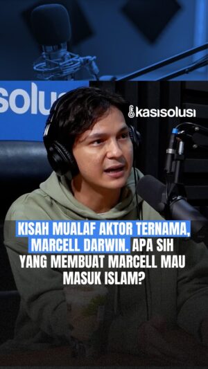 Marcell Darwin Instagram - Ini sih sebelum digoreng media keburu digoreng @deryanshaa duluan 🤯

Gimana ya detailnya?

Saksikan selengkapnya bersama @marcelldarwin malam ini di Podcast Kasisolusi pukul 20:00 WIB

#MarcellDarwin #Mualaf #PodcastKasisolusi #Kasisolusi
