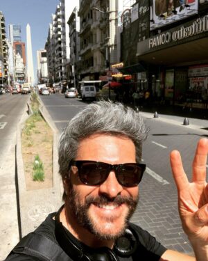 Marcelo Córdoba Instagram - Que estadía en #buenosaires !!! Hubo de todo, hasta #campeonato incluido, ademas asados, vino y muchos amigos… hasta la vuelta #argentina !!❤️✌🏻🙏🏻 #travel #obeliscobuenosaires #marcelocordoba #avcorrientes