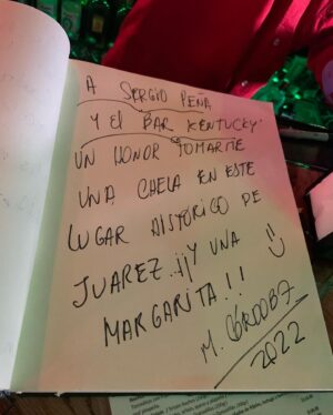 Marcelo Córdoba Instagram - Que honor que me hace el querido Sergio Peña, que me prepara una #margarita nada menos que en el lugar donde se creo! @kentuckyclubandgrill , del que es propietario. Por aquí pasaron celebridades como #marilynmonroe #jimmorrison #stevemcqueen #alcapone #bobdylan #mickjagger #johnnycash y ahora yo😆… jajaja.. salud!