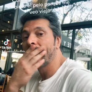 Marcelo Córdoba Instagram - Cuando me dicen que estoy “grande” si aha 😆👏🏻👍🏻 #overfifty #overfiftyandfabulous #actor #marcelocordoba