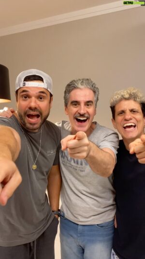 Marcelo Laham Instagram - Vocês sabiam que o @oembrulhapraviagem  tá indicado ao  @premioibest  de melhor  Canal de humor de 2024? Ajuda a gente a ganhar. Votem muito e divulguem. O link tá na bio. clica lá e vote!👏👏😍
#embrulhapraviagem #premioibest #humor