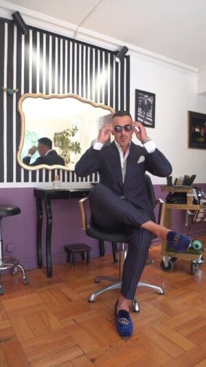 Marcelo Marocchino Instagram - …Podes Cambiar Tu Estilo… Pero Nunca Tu Esencia…
.
.
.
#haircut #menwithstyle #menwithclass