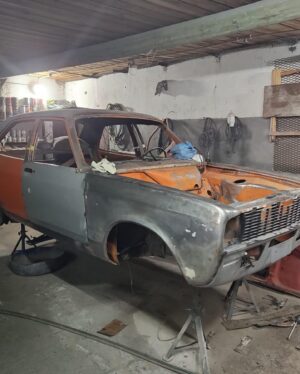 Marcelo de Bellis Instagram - Aquí el “Milqui” 1500 1972 de mi papá. Horacito querido creo que ni tenes redes.. gracias es muy poco.. en unos meses mi hijo va a pasear en el auto de su abuelo que se fue en el 2002. Lo comparto para los que me preguntan.. “Che.. y el Doye????” GOL
