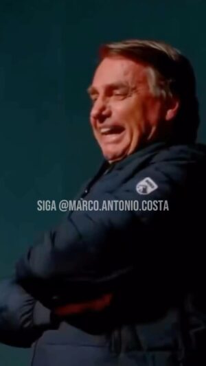 Marco Antônio Costa Instagram - 🇧🇷VEJA: Nikolas Ferreira faz forte discurso no CPAC Brasil 2024 e homenageia o Presidente Bolsonaro, que se emociona e chora. 

A plateia começa a gritar: “Eu sou brasileiro, com muito orgulho, com muito amor!”