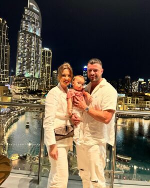 Marco Costa Instagram - Love you Dubai!
So o Amor importa
❤️❤️❤️