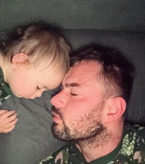 Marco Costa Instagram - Ser Pai sempre foi um Sonho! Ter esta  princesa linda é a realidade mais bonita que eu ja vivi!

Amo te minha filha ❤️