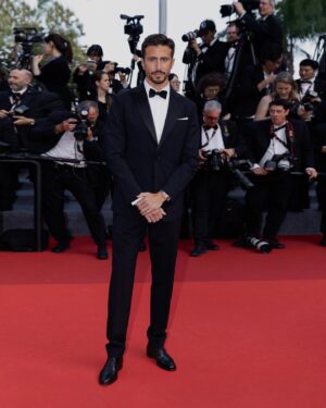 Marco Ferri Instagram - Somebody pinch me! I just hit the red carpet of 76th edition of the @festivaldecannes with @kilianparis 🖤 #KilianParis #KilianxCannes

Stylist: @mauroscalia 
Tuxedo: @dsquared2 
Shoes: @fratellirossetti