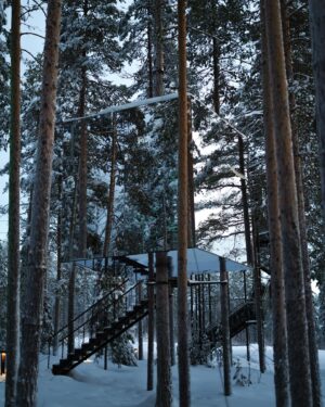 Marco Ferri Instagram - I spent the last weekend in the Swedish #Lapland, sleeping in a treetop house and learning how to drift this #DBX707 on a frozen lake 🔥😮‍💨 Only the @astonmartin family is able to make this kind of magic. Thank you for having me! 

#AstonMartin #IntensityDriven #Sweden #ArcticCircle #Drift