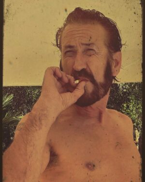 Marco Giallini Instagram - E basta