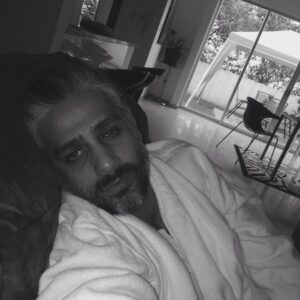 Marco Méndez Instagram - Ya sin grabaciones de #PasiónYPoder así estaré hasta el lunes jaja #comper