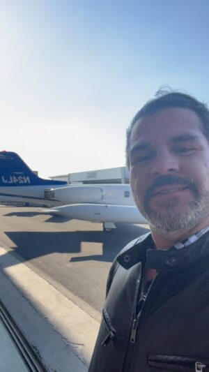 Marco de la O Instagram - Gracias @century.aviation @carlosdelvallemx @interjet @jorgenarvaezmx por sus atenciones
