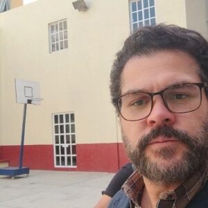 Marco de la O Instagram - Pacto de sangre 🩸 por @vix 
Así se prepara mi querida @sotresstefany antes de la escena jajajaja