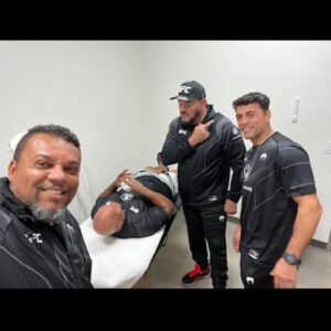 Marcos Rogério de Lima Instagram - Quem sabe onde quer chegar não mede esforços pra conseguir.
O camp de treinos foi perfeito e a estratégia traçada pela equipe técnica foi seguida à risca!
Ganhar é sempre bom, mas ganhar lutando bem e contra um adversário perigoso, jovem e que vinha invicto até então na carreira é ainda mais significativo!
Tenho certeza de que estamos no caminho certo rumo ao top 15 dos pesos pesados do UFC e, de agora em diante, vamos olhar somente pra cima.
DÁ PRA CHEGAR LÁ!
Parabéns pelas boas escolhas!
Tamo junto sempre, irmão!
#seguimostrabalhando #theoliveirabrothers #boxenodna #semkao #powerinyourhands #boxe #boxeo #boxing #esseéotrabalho #épossivelestarentreosmelhores #boxeocubano #boxeomexicano #boxebrasileiro #boxeprofissional #muaythai #calfkick #mma #ufc #ufcbrasil #ribeiraopires #abc #americantopteam #bestteamintheworld #paunamoleira #sucessovelhinho #thebestisyettocome