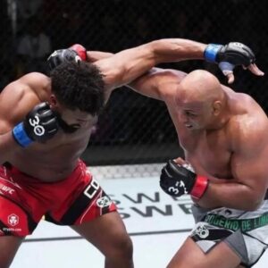 Marcos Rogério de Lima Instagram - Quem sabe onde quer chegar não mede esforços pra conseguir.
O camp de treinos foi perfeito e a estratégia traçada pela equipe técnica foi seguida à risca!
Ganhar é sempre bom, mas ganhar lutando bem e contra um adversário perigoso, jovem e que vinha invicto até então na carreira é ainda mais significativo!
Tenho certeza de que estamos no caminho certo rumo ao top 15 dos pesos pesados do UFC e, de agora em diante, vamos olhar somente pra cima.
DÁ PRA CHEGAR LÁ!
Parabéns pelas boas escolhas!
Tamo junto sempre, irmão!
#seguimostrabalhando #theoliveirabrothers #boxenodna #semkao #powerinyourhands #boxe #boxeo #boxing #esseéotrabalho #épossivelestarentreosmelhores #boxeocubano #boxeomexicano #boxebrasileiro #boxeprofissional #muaythai #calfkick #mma #ufc #ufcbrasil #ribeiraopires #abc #americantopteam #bestteamintheworld #paunamoleira #sucessovelhinho #thebestisyettocome